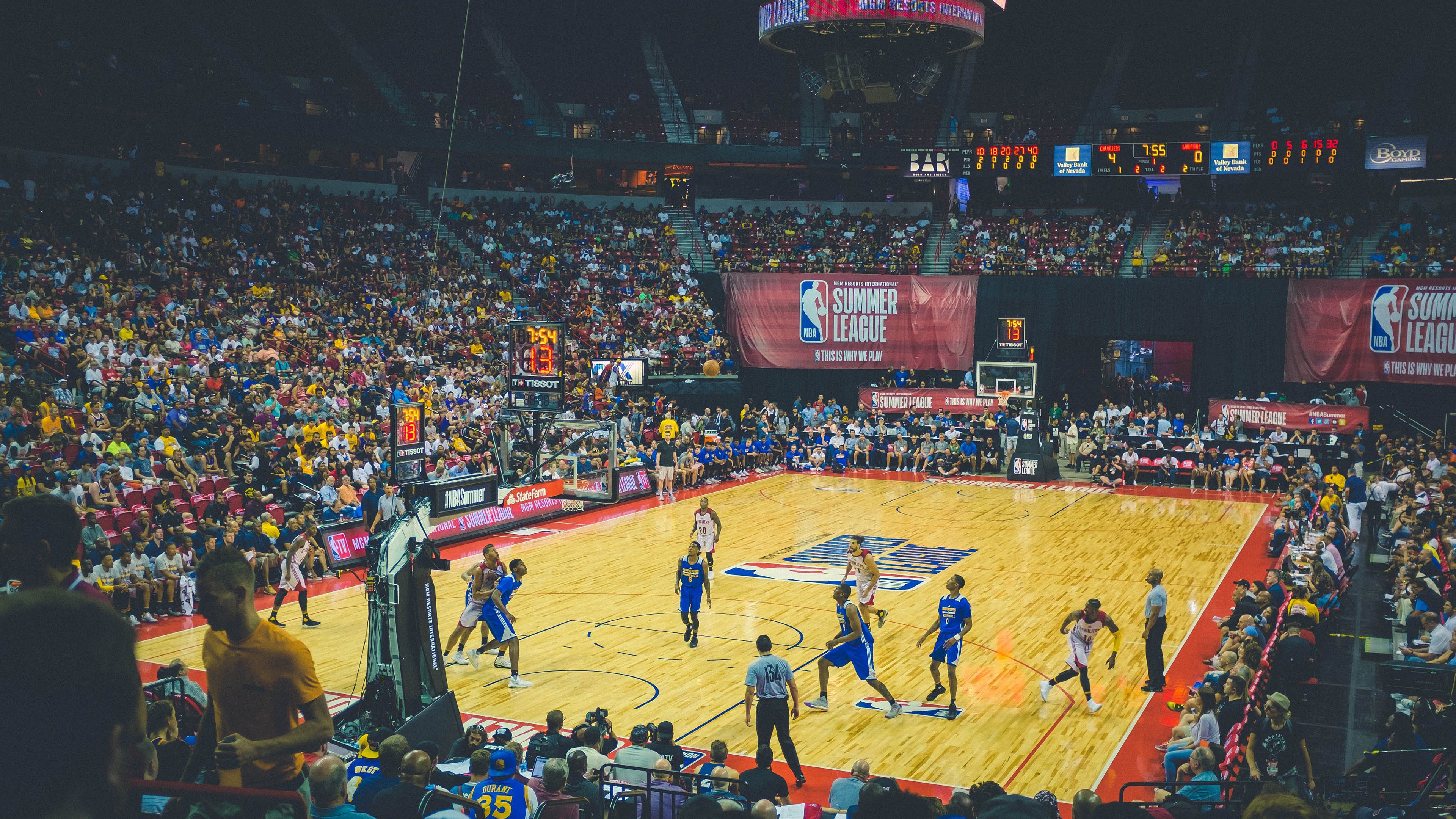 全国青少年长距离跑挑战赛在成都盛大开启，长距离跑基本竞赛规则